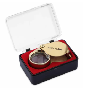 30 x Magnifier loupe. Gold coloured.